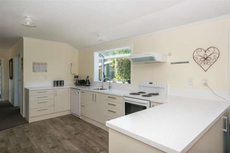 16 Beatrice Street Rarangi_5