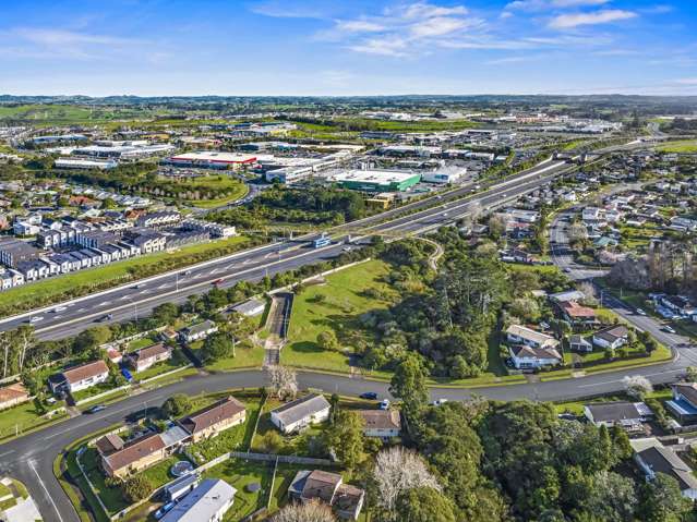 5, 7, 9, 11 and 13 Holmes Drive West Harbour_1