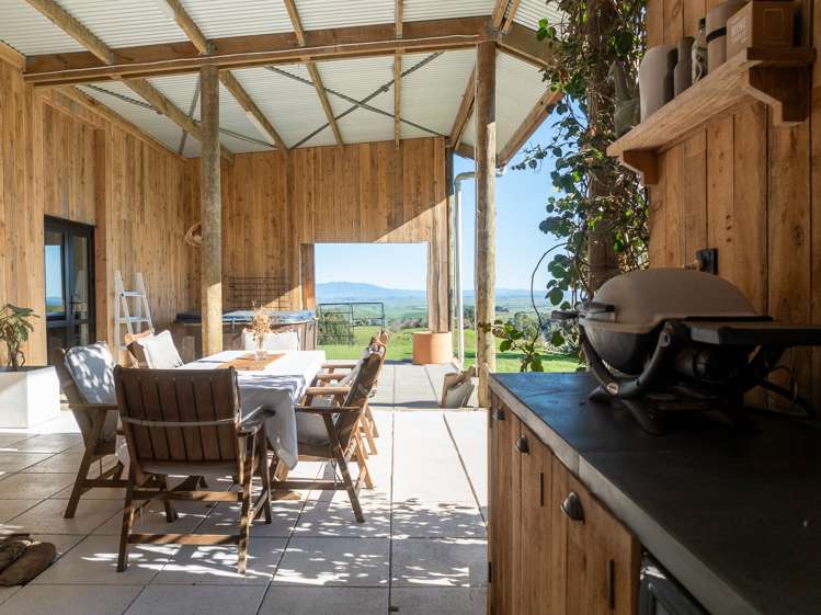 90 Tirohanga Road Rotoorangi_12