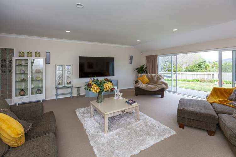 2 Cascade Way Paraparaumu_11