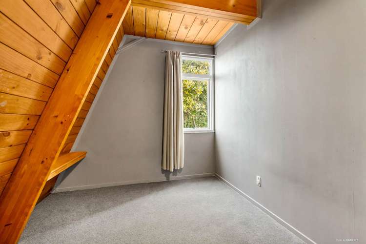 1 Realm Place Massey_10