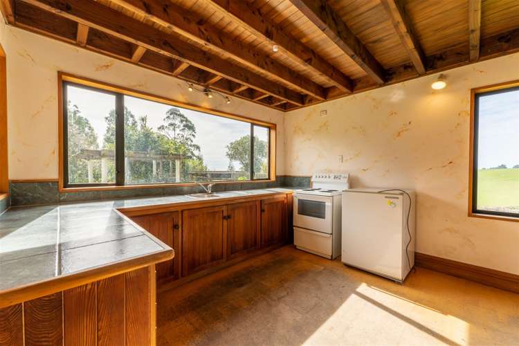 531 Doake Road Levels Valley_5