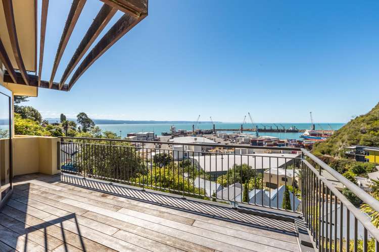 4 Karaka Road Bluff Hill_1