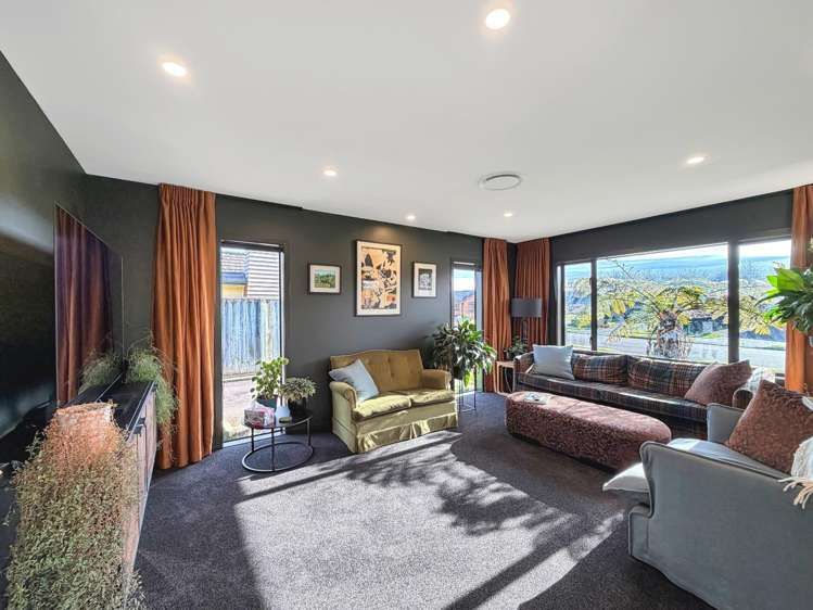 6 Gilligan Close 1201_12