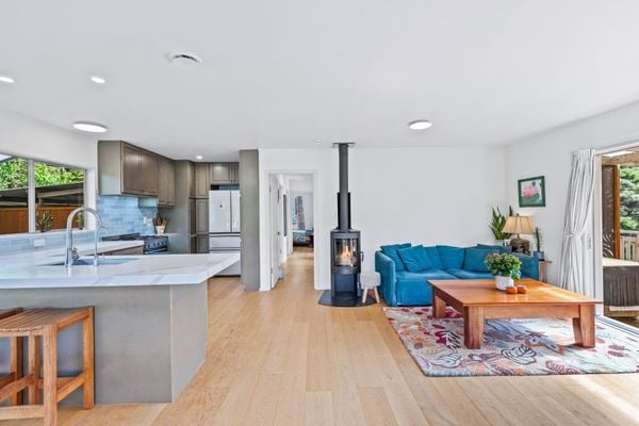 93 McEntee Road Waitakere_1