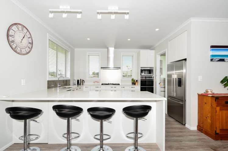 25 Larmer Drive Huapai_5