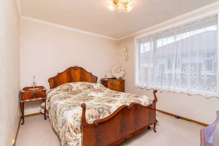 14a Royal Crescent Saint Kilda_15