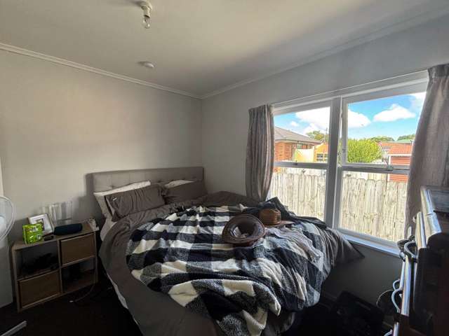 6 Russell Avenue Pukekohe_3