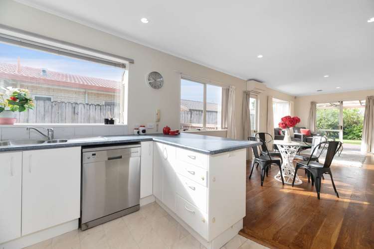 21/20 Taylor Street Blockhouse Bay_13