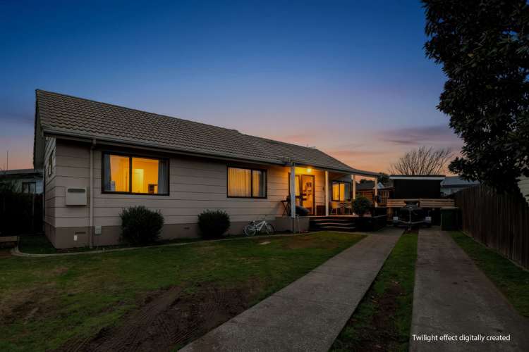 10 Kentucky Crescent Nawton_15