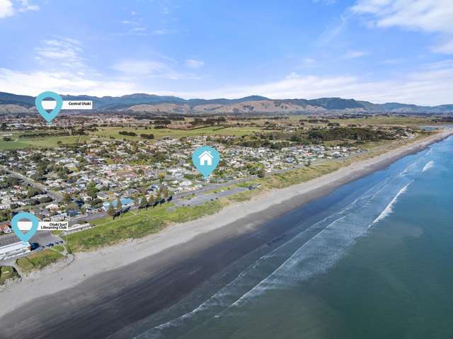 Blissful Beachside Family Home With Sleepout