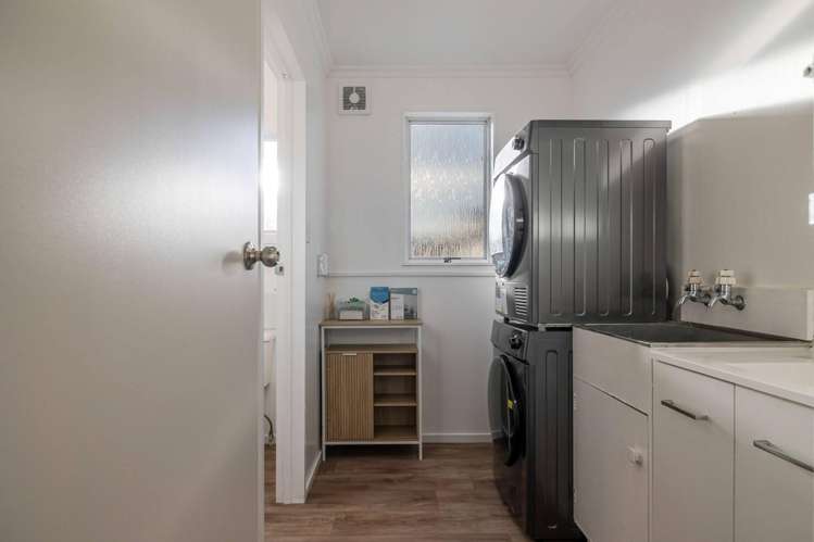 354 Botanical Road West End_4