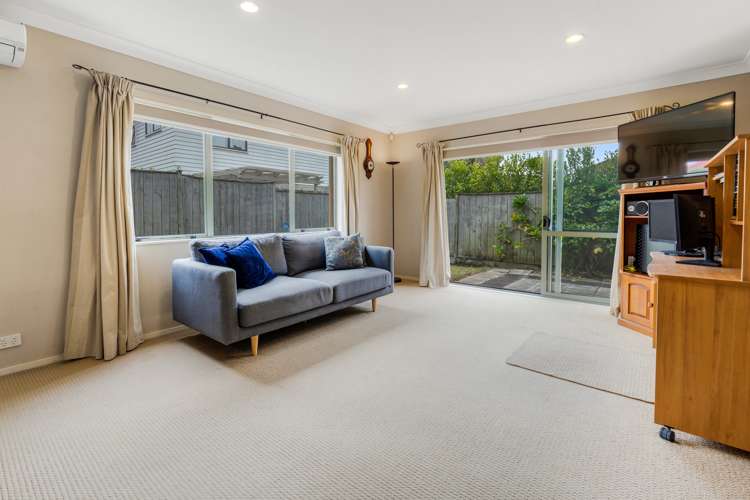 11 Coachman Drive Flat Bush_12