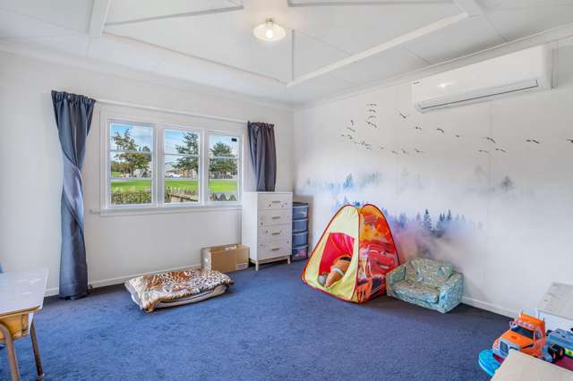 12 McCaughan Street Browns_4