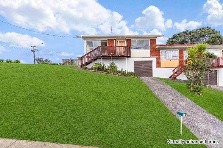 1/2 Cheval Drive Totara Vale_12