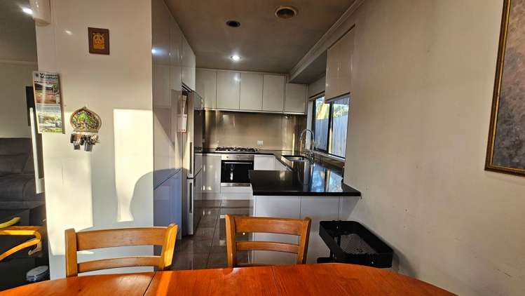 19a Crystal Avenue Glendene_11