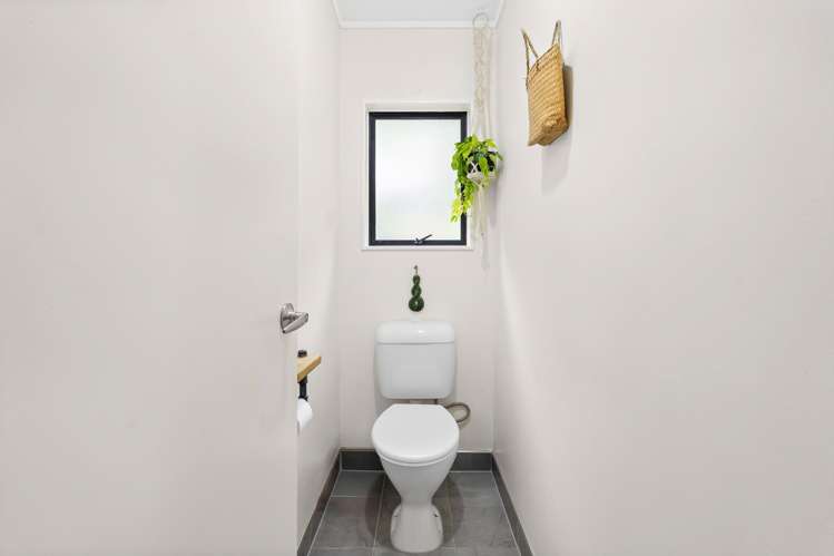 20 William Hadlow Place Hatfields Beach_17