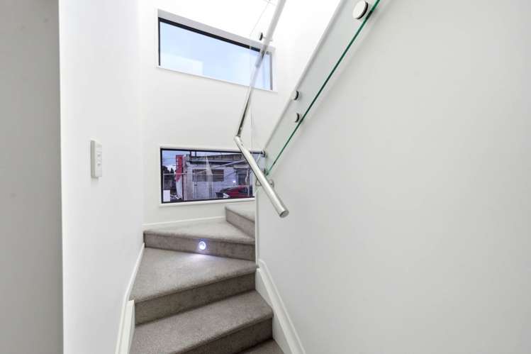 22B Kent Road Manurewa_12