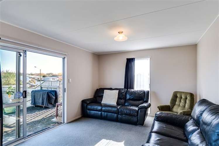 35 Tait Drive Greenmeadows_5