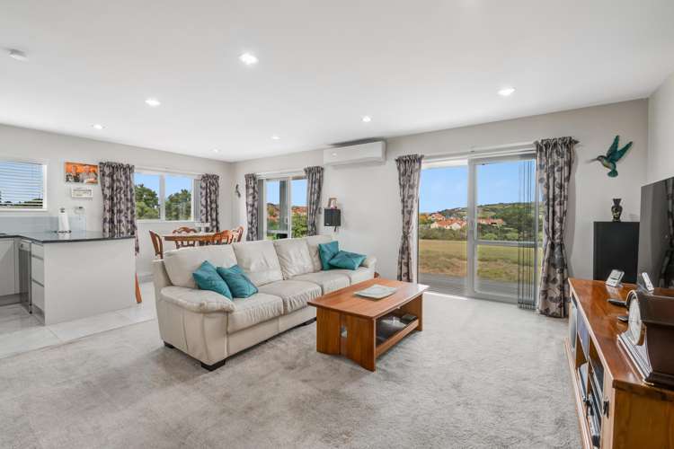 294 Alec Craig Way Gulf Harbour_5