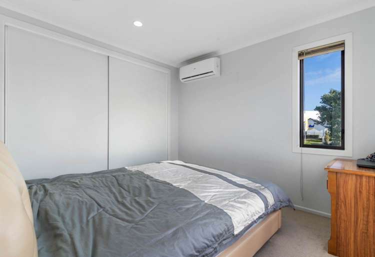 4 Shingleton Lane Flat Bush_12
