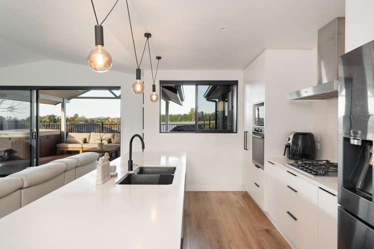 31 Tamihana Avenue Pyes Pa_11