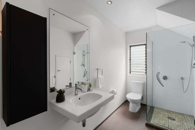 45 Williamson Avenue Belmont_17