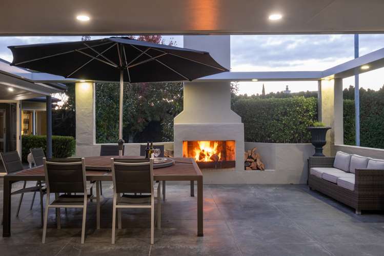 300 Nottingley Road Frimley_4