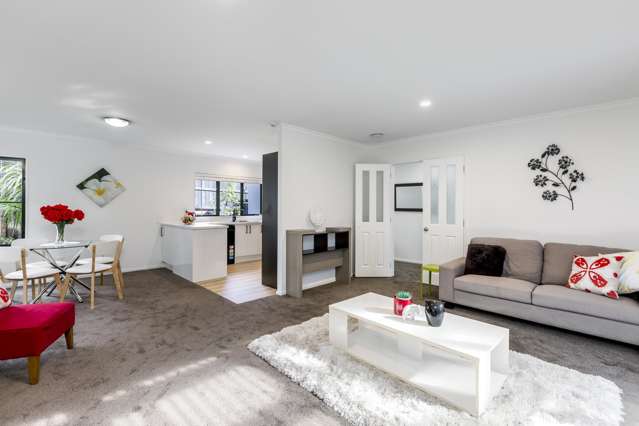 3/8 Golf Road New Lynn_1