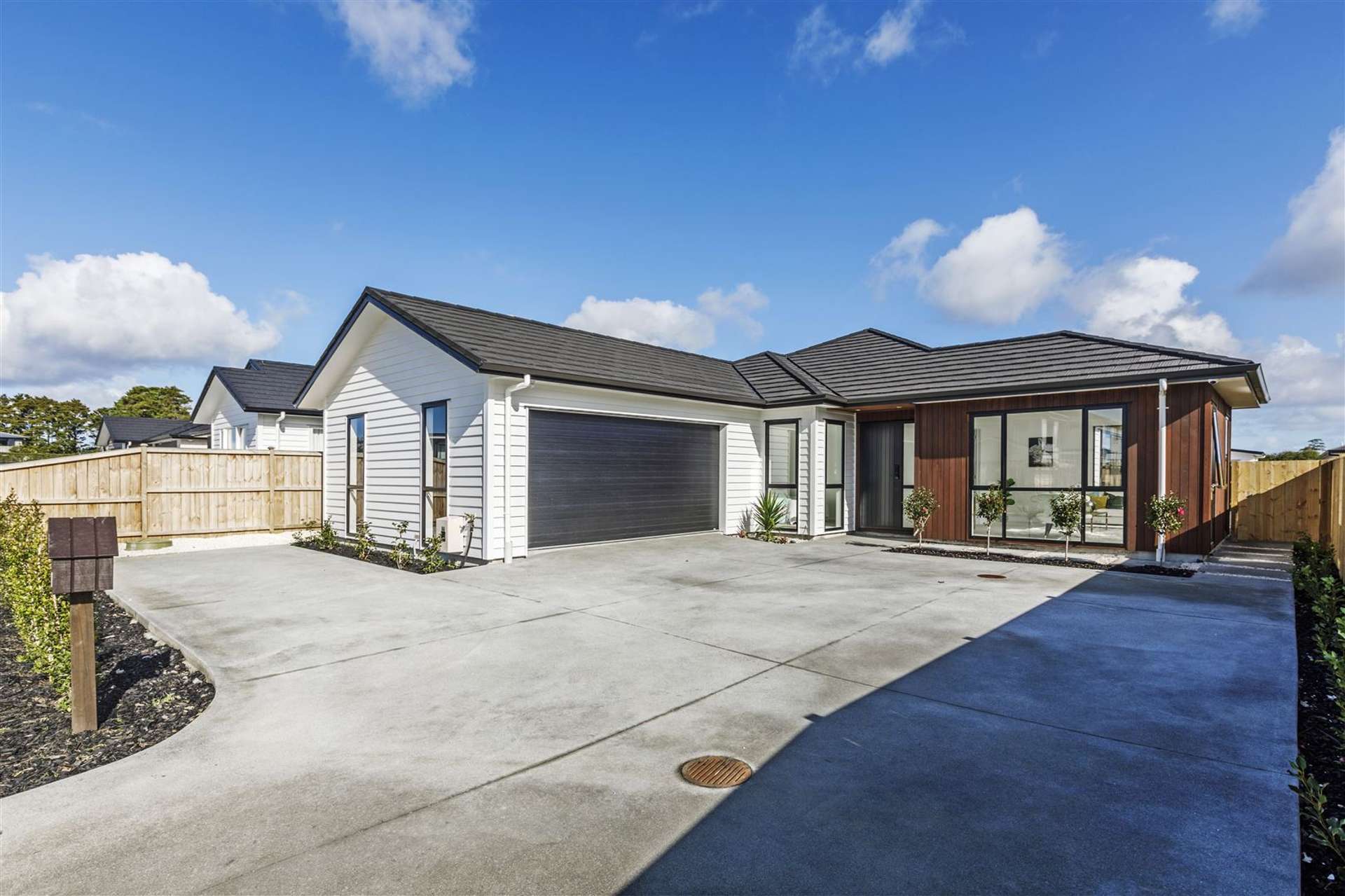 11 Len Ireland Drive Kumeu_0