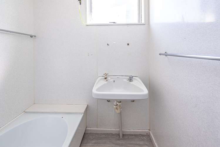 31 Savage Crescent Aramoho_11