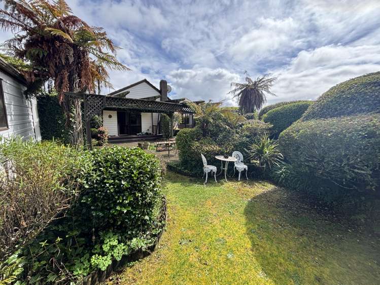 3 Carrington Crescent Tokoroa_16