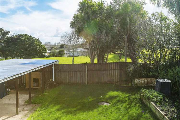 6 Mack Place Red Hill_16