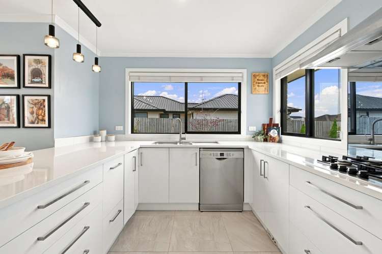 10 Dahlia Drive Wigram_1