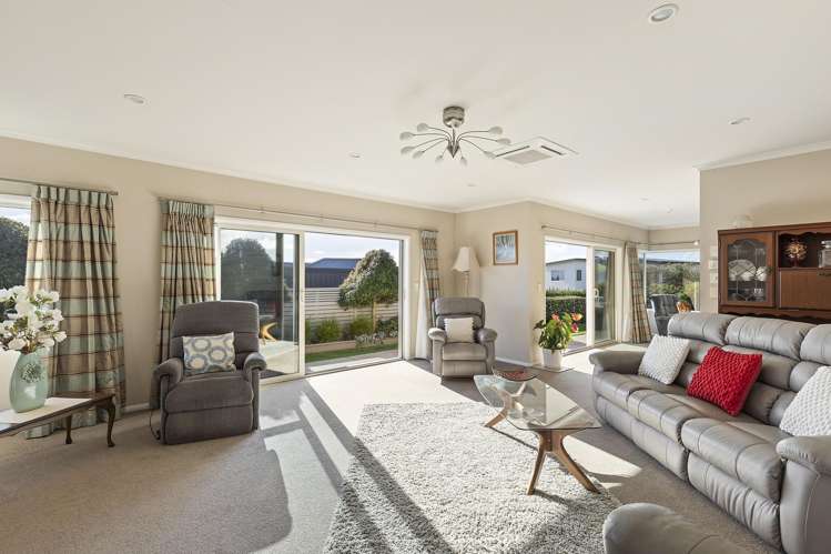 5 Vardon Way Waiwhakaiho_9