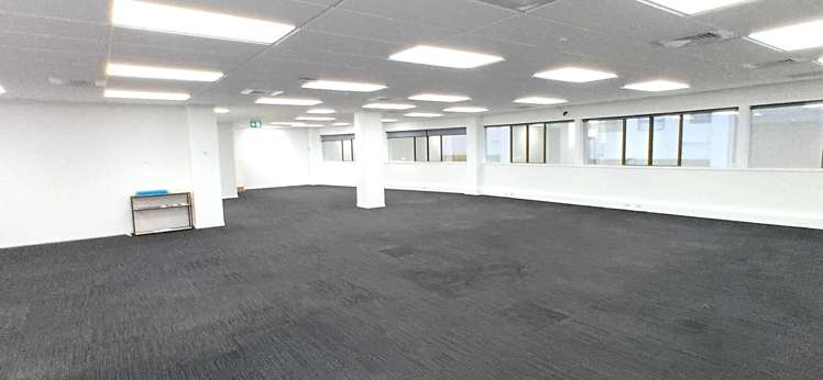 Level 1/Area B 132 Hurstmere Road Takapuna_5
