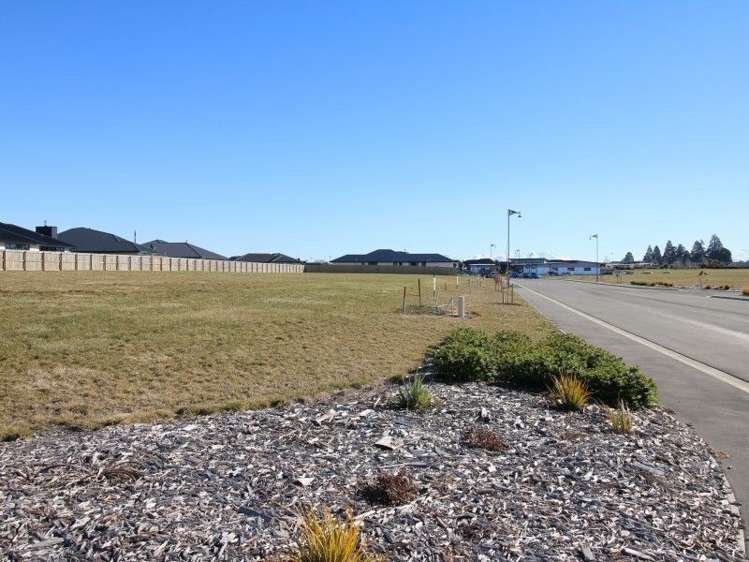 32 Magnolia Drive Netherby_9