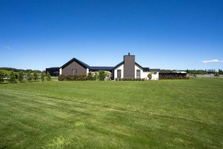 254 Verdeco Boulevard Lincoln_1