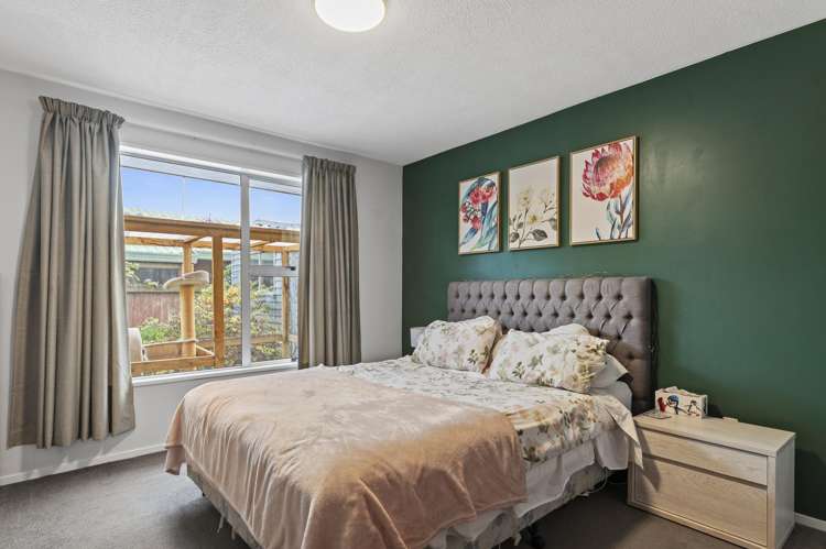 2/11 Salford Avenue Redwood_6