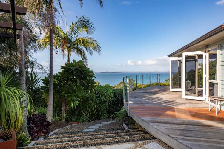 30 Arama Avenue Titirangi_5