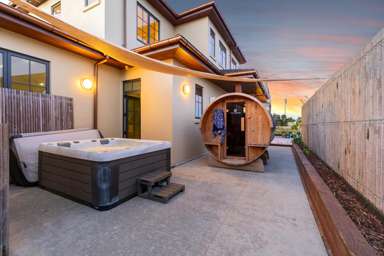 166 Oriental Parade_4