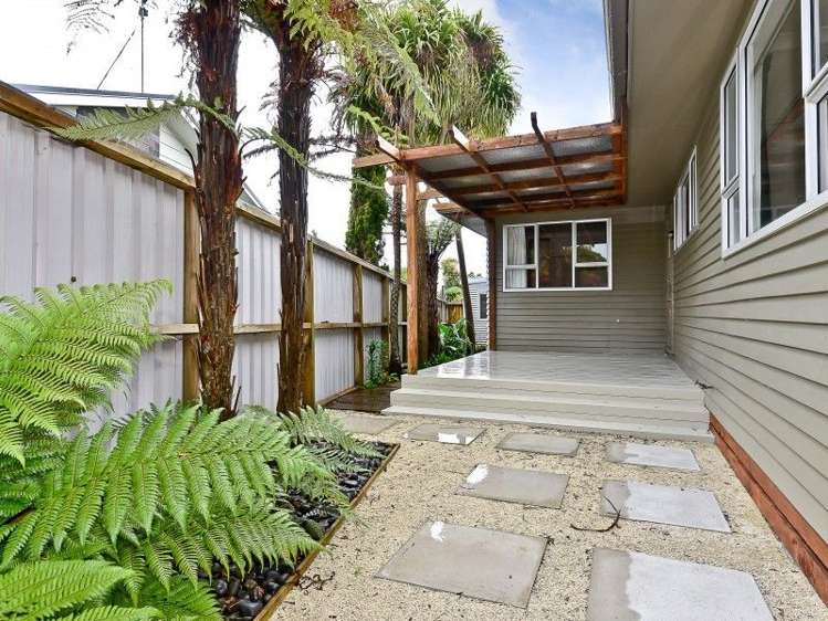 27a Macdonald Road Glenview_6