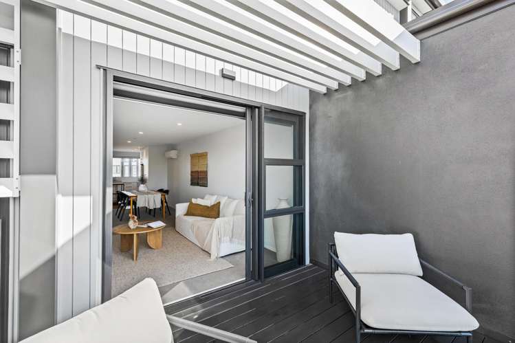 18 Memorial Park Lane Hobsonville_16