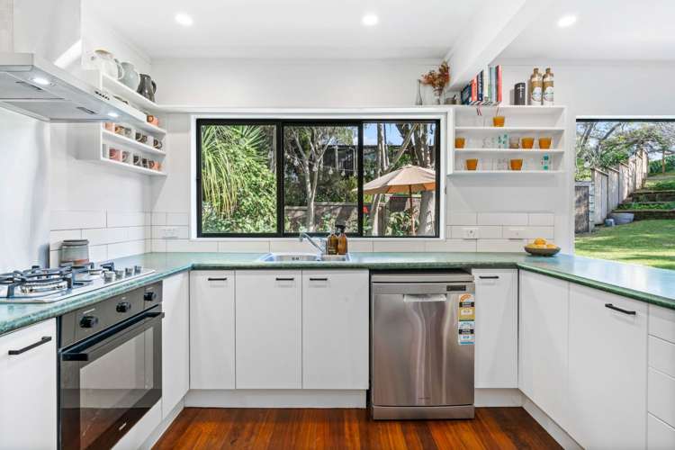 391 Motutara Road Muriwai_9