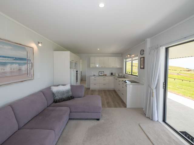 8 Spicer Road Cable Bay_1