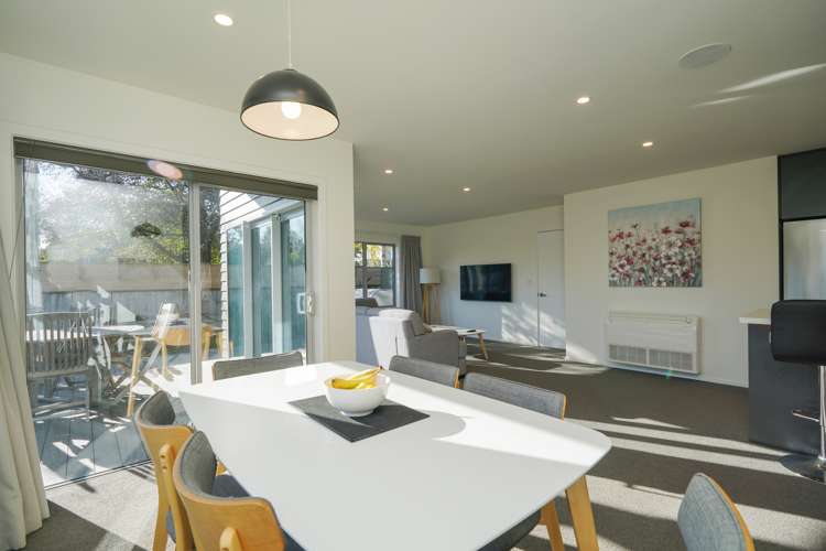 48 Louisa Street Gladstone_5