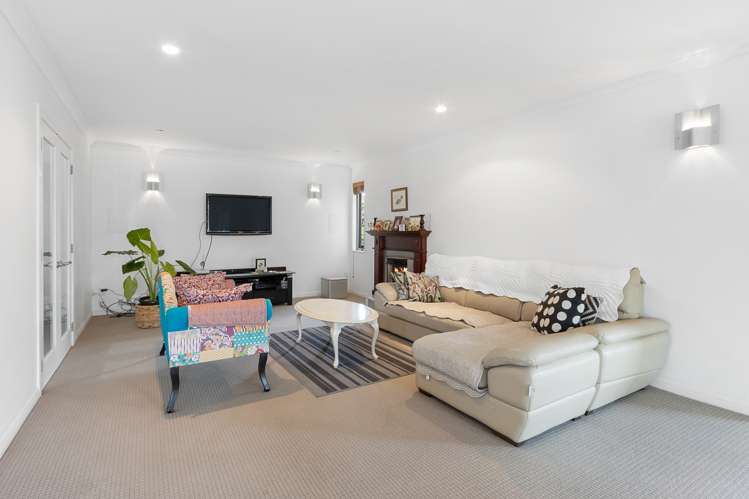 1 Watermill Boulevard Northwood_10