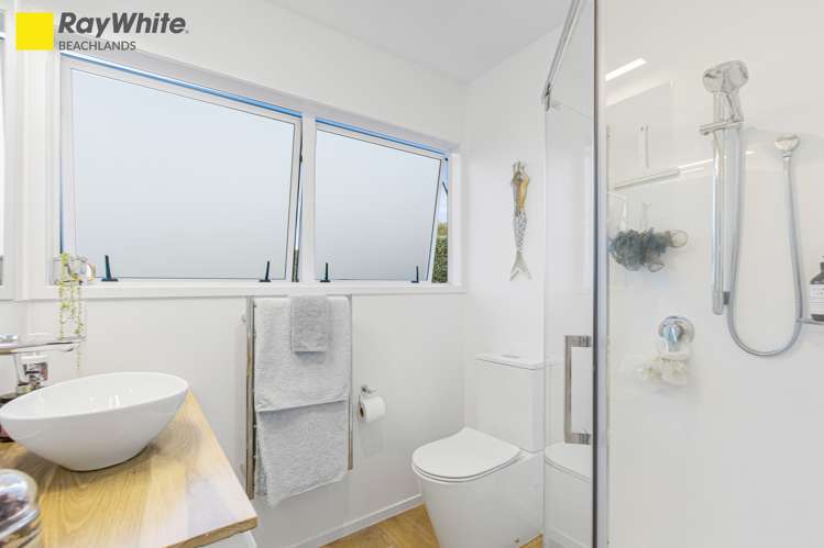 1 Alexander Avenue Maraetai_16