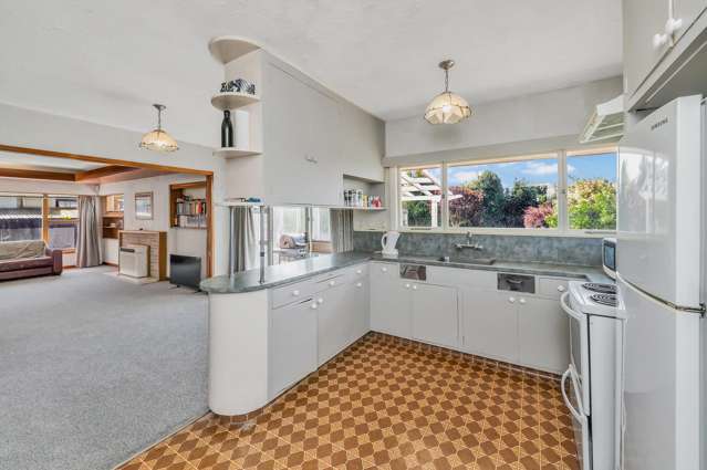 8 Fatima Street Redwood_1