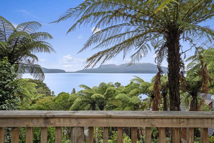 248 Spencer Road Lake Tarawera_16